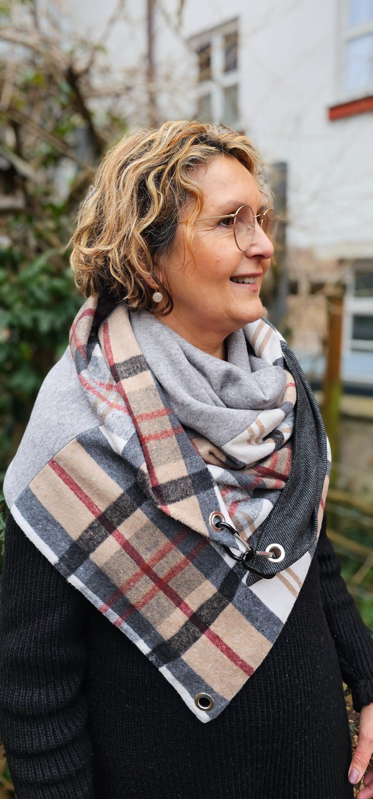 Dreieckstuch mit Karabiner, Burberry-Style, Flanell