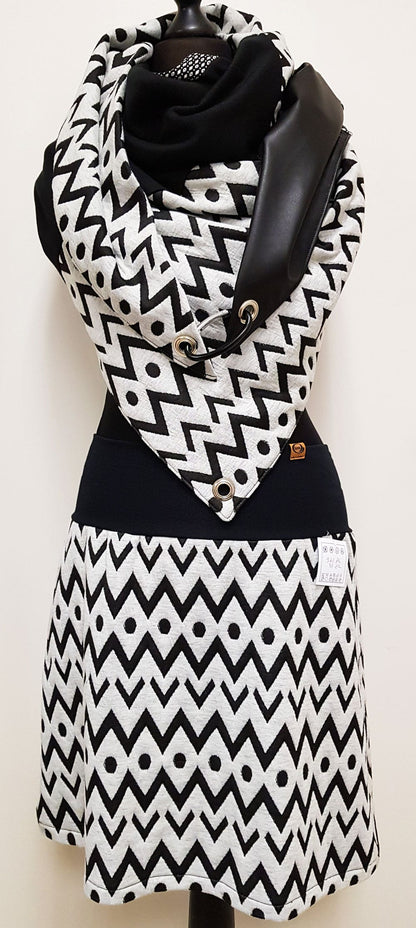Stoffrock, schwarz, naturweiß, Chevron