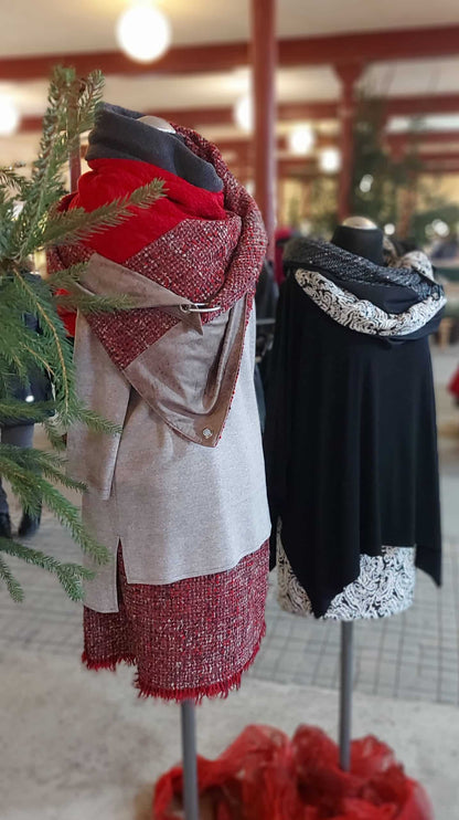 Dreieckstuch mit Karabiner, Bouclé im Wollmix