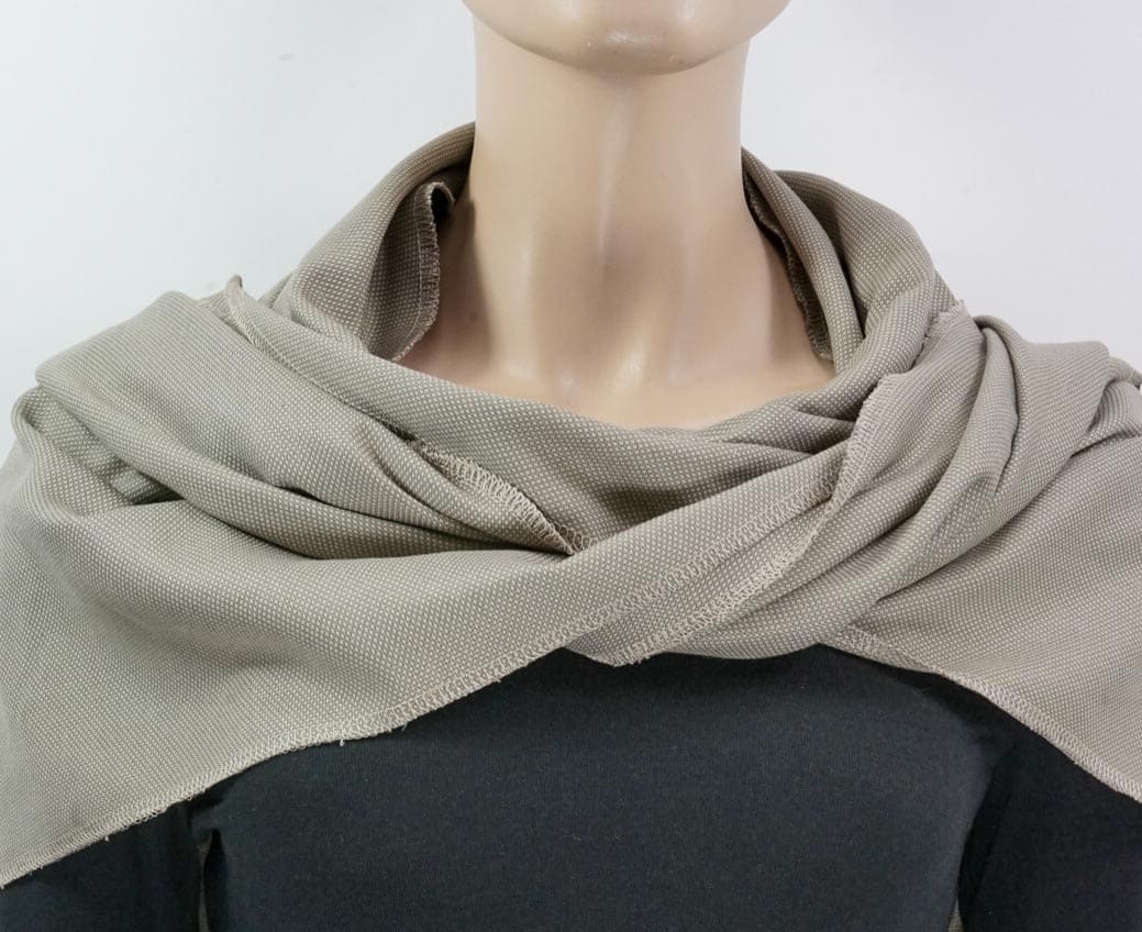 Dreieckstuch mit Karabiner, Ananas-Stoff, beige, EINLAGIG