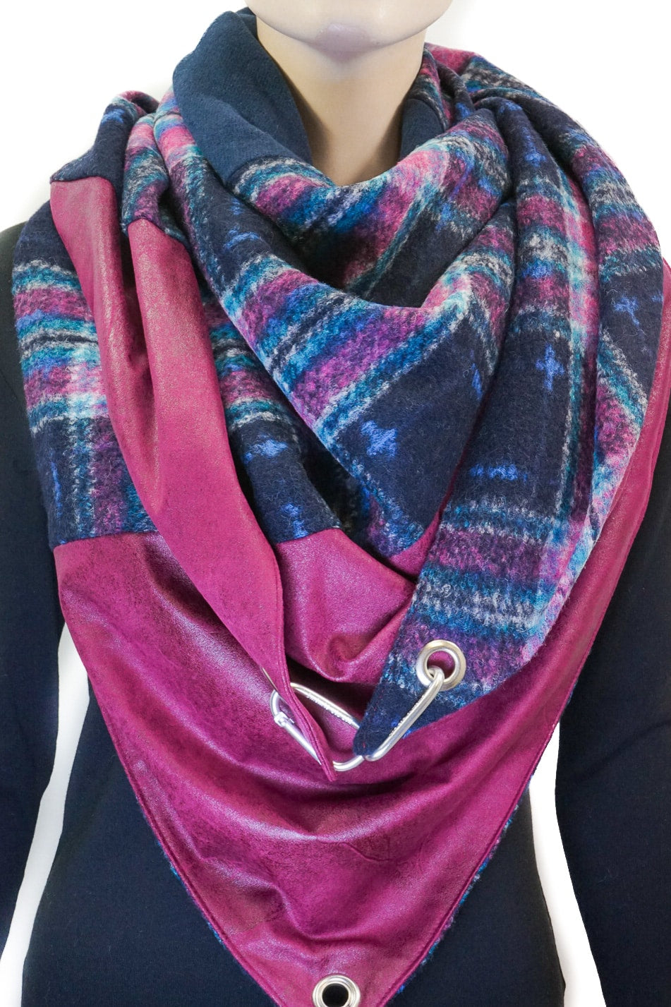 Karabinertuch Pink–Berry mit Marine – Wollmix &amp; Vintage-Lederimitat