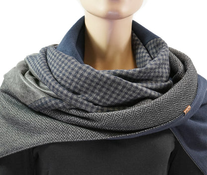 Karabinertuch Grau-Blau mit Strukturmix – elegant &amp; vielseitig