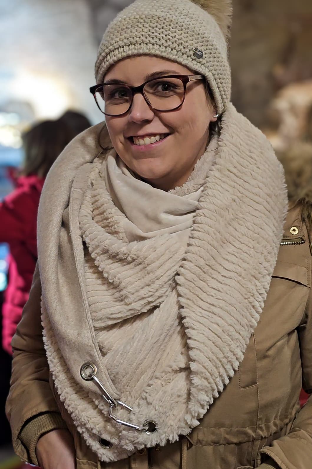 Karabinertuch in hellem Cream – dein kuscheliges Wintertuch
