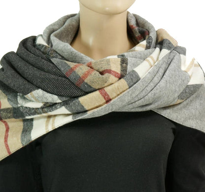 Dreieckstuch mit Karabiner, Burberry-Style, Flanell