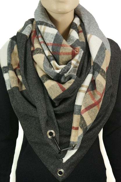 Dreieckstuch mit Karabiner, Burberry-Style, Flanell