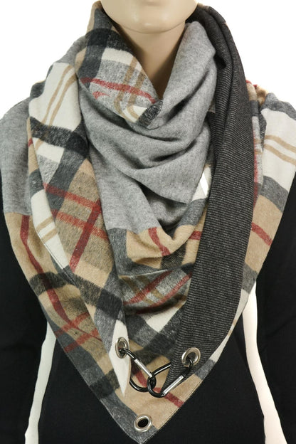 Dreieckstuch mit Karabiner, Burberry-Style, Flanell