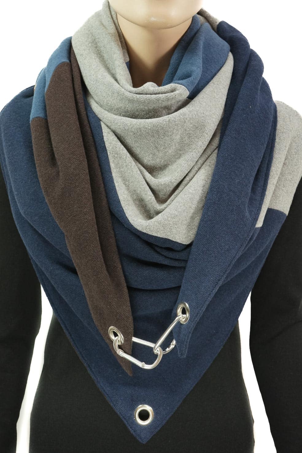 Dreieckstuch mit Karabiner, Colourblocking in weichem Strick, dunkelbraun-blau-hellgrau-marine
