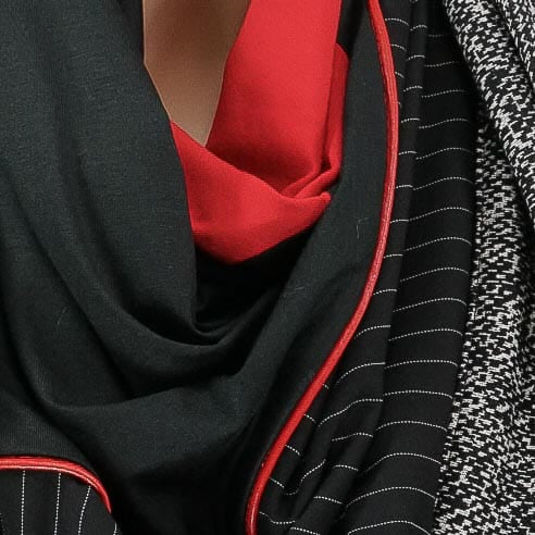 Karabinertuch schwarz-rot mit Paspel