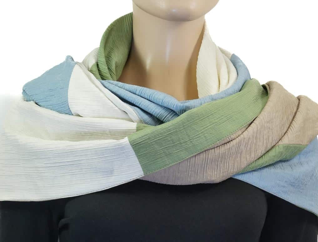 Dreieckstuch mit Karabiner, colour blocking in pastell