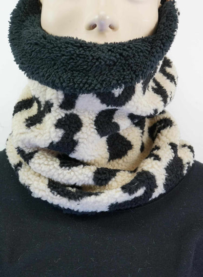 MAXI Loop | Leo Creme &amp; Schwarz | Wendeloop