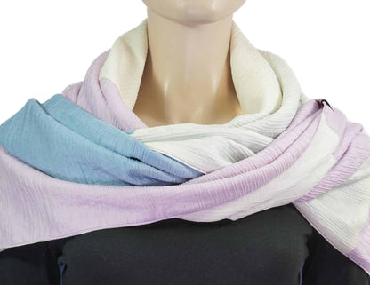 Dreieckstuch mit Karabiner, colour blocking in pastell mit Flieder
