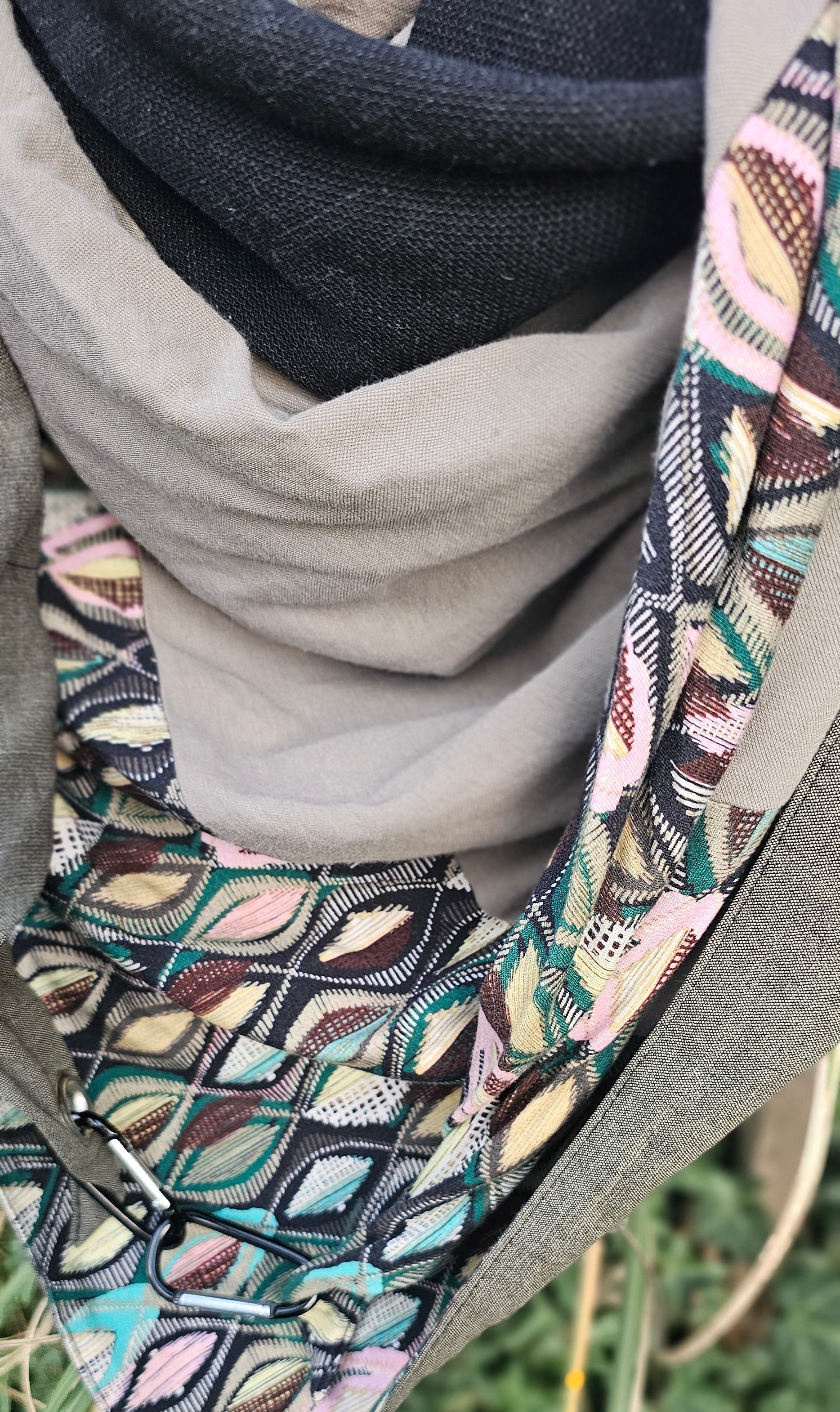 PRE-LOVED Karabinertuch Unikat 